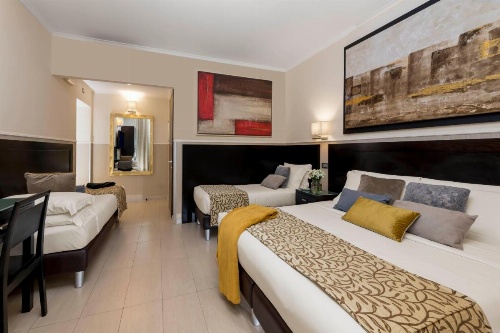 Yes Hotel image 30